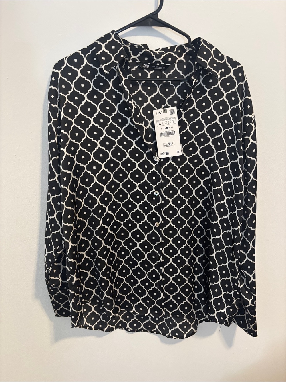 Zara Black and White Geometric Button-Up Blouse